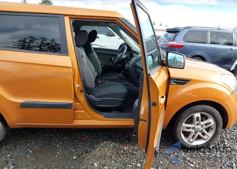 2011 Kia Soul + from USA, damaged, VIN KNDJT2A23B7259535